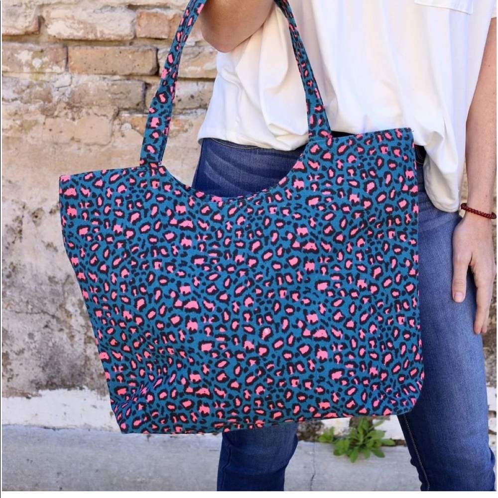 New favorite leopard tote